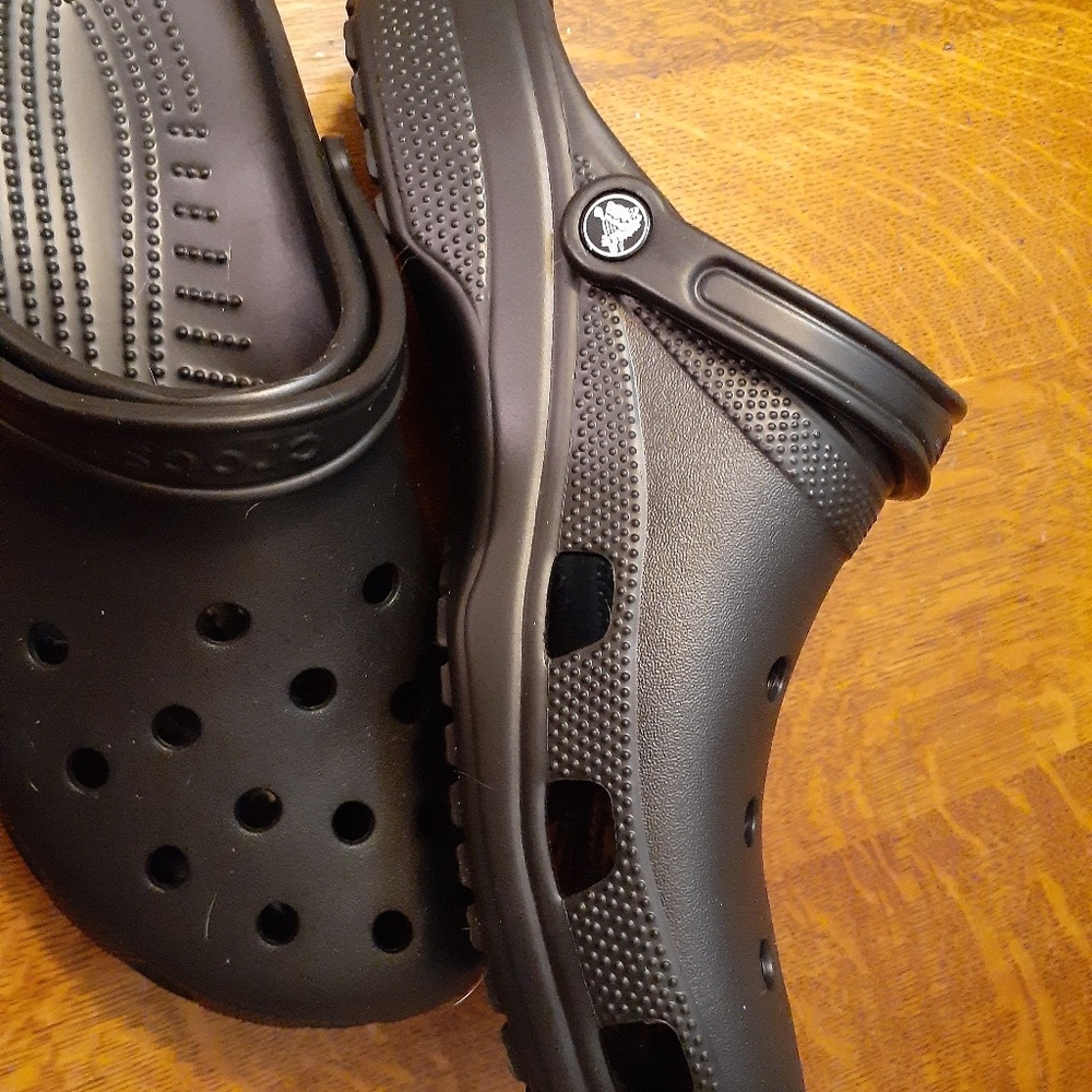 NEW Black classic men's CROCS sz13